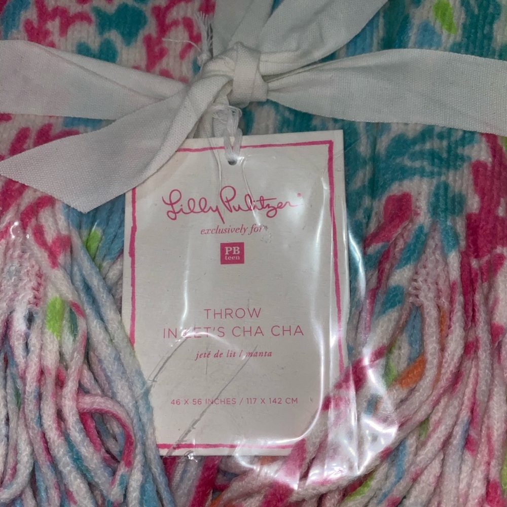 NWT Lets cha cha throw